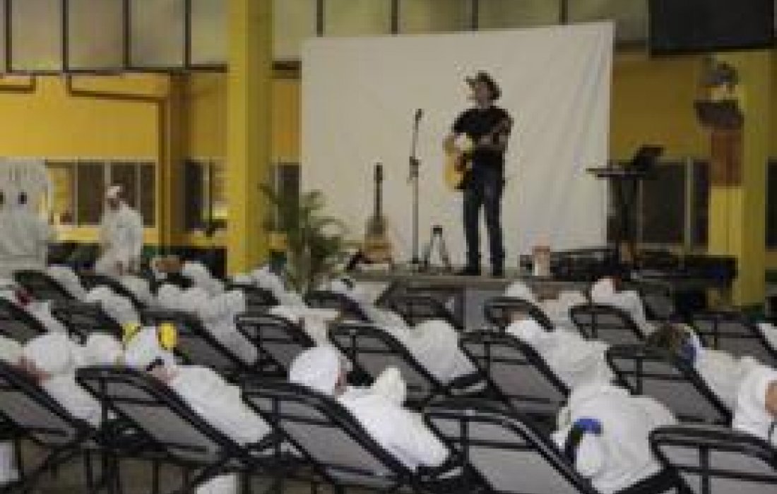 Abertura do Workshop da Unidade Industrial de Aves &eacute; realizada com show musical                     