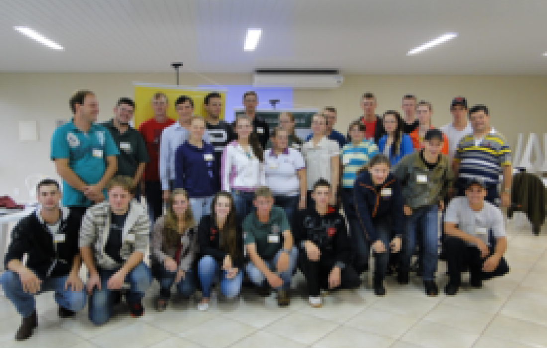 Primeiro m&oacute;dulo do curso de lideran&ccedil;a jovem da Copagril teve como tema principal o projeto de vida  