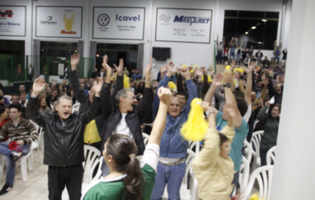 Encerramento da Sipat 2013: informa&ccedil;&atilde;o e divers&atilde;o                              