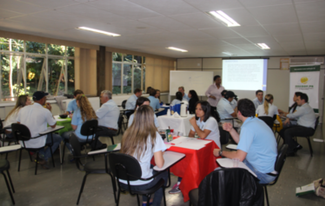 Funcion&aacute;rios participam de curso "Resili&ecirc;ncia &ndash; Adapta&ccedil;&atilde;o &agrave; Mudan&ccedil;a"                          