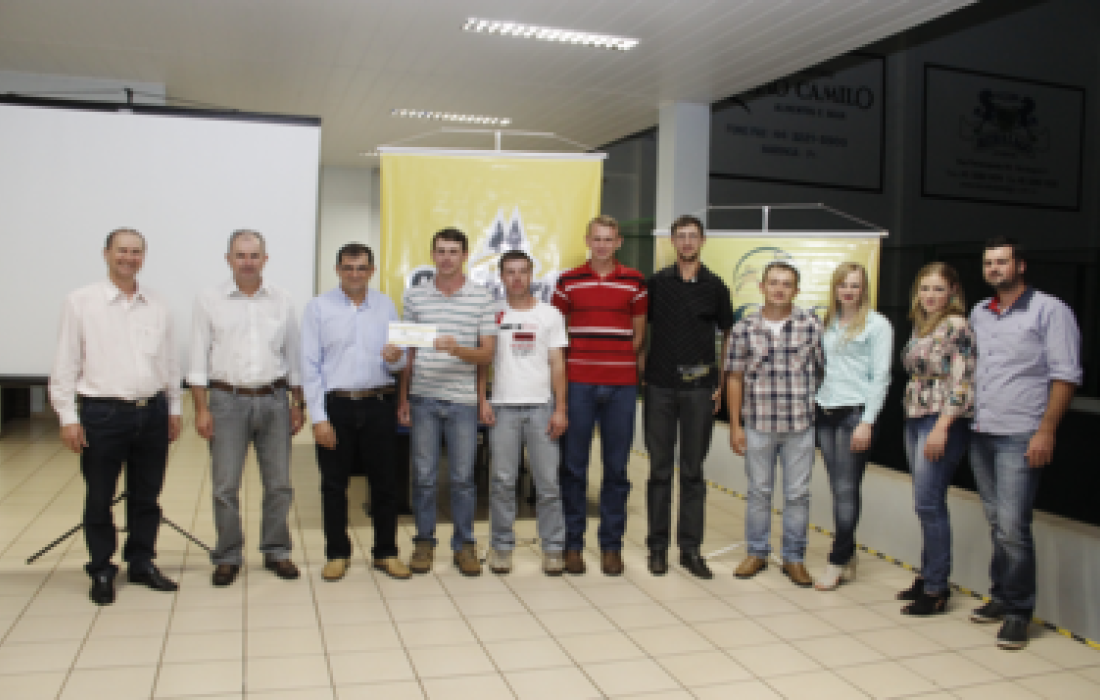 Projetos agr&iacute;colas da ACJC s&atilde;o premiados