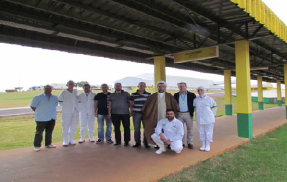 Sociedade Beneficente Isl&acirc;mica de Foz do Igua&ccedil;u visita UIA para avaliar abate halal