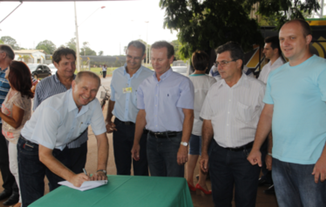 Rua em frente a Copagril receber&aacute; melhorias