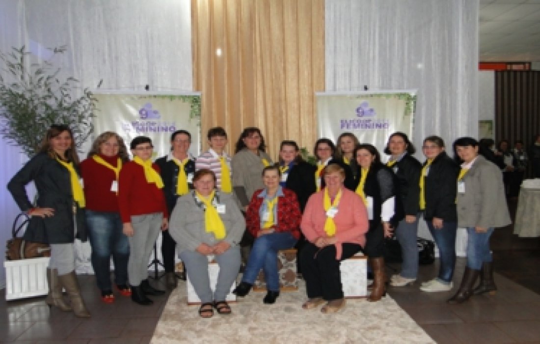 L&iacute;deres dos Comit&ecirc;s Femininos da Copagril participam do Elicoop, em Medianeira