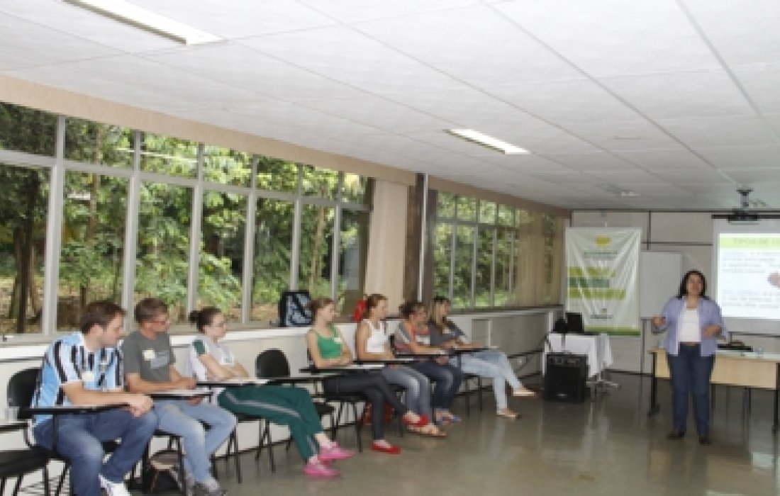  Jovens cooperativistas recebem treinamento de Marketing Pessoal