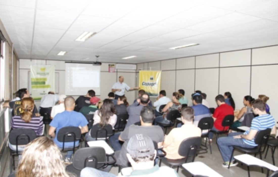  Cooperativistas do Mato Grosso do Sul visitam a Copagril