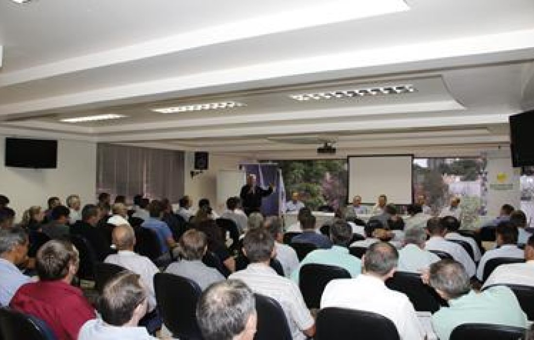 Cooperativistas do Oeste do Paran&aacute; participam do Encontro de N&uacute;cleos em Marechal Rondon