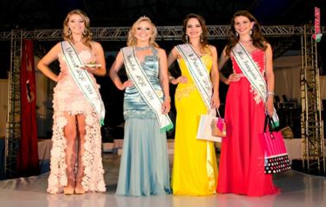 Sandra Cristina Ruschel &eacute; a Rainha ACJC 2014