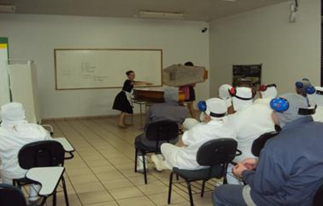 Cultura e divers&atilde;o: atra&ccedil;&otilde;es abrilhantam final de ano de funcion&aacute;rios da UIA