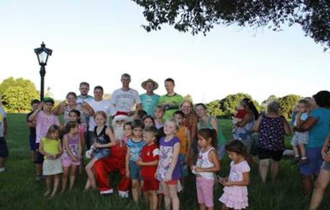 Natal solid&aacute;rio da ACJC alegra crian&ccedil;as de &aacute;reas rurais