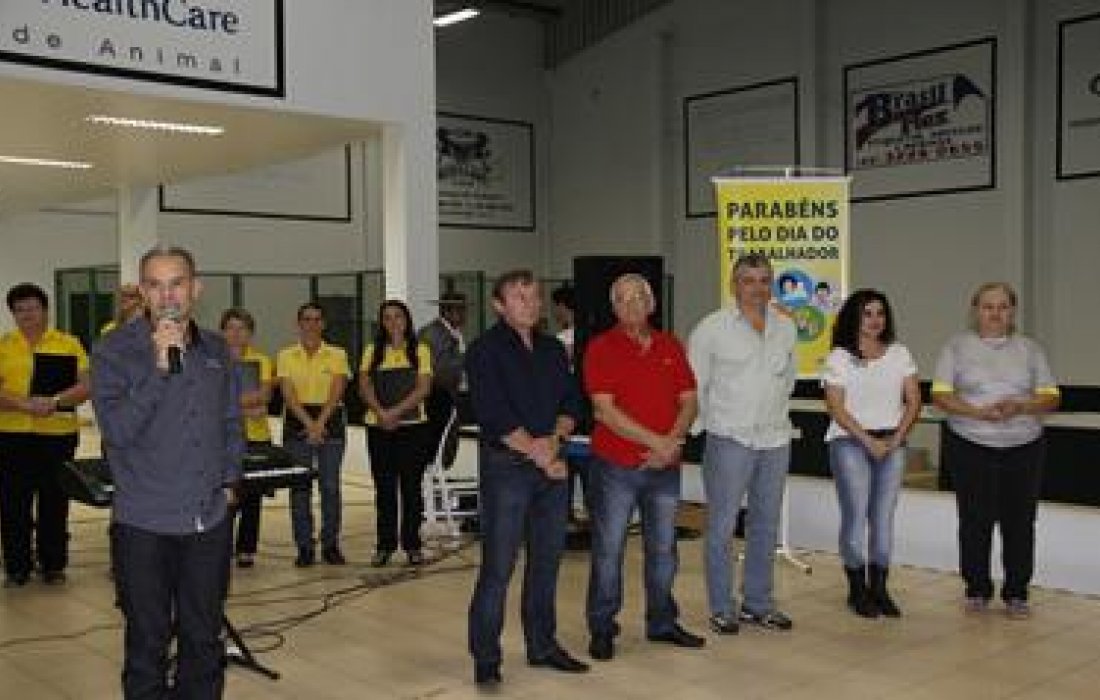 Com atra&ccedil;&otilde;es culturais, Copagril celebra o Dia do Trabalhador