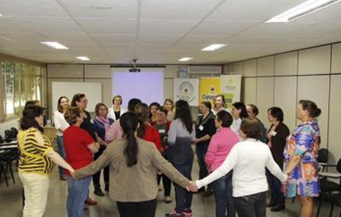 Quarto m&oacute;dulo do curso de lideran&ccedil;a jovem e feminina &eacute; conclu&iacute;do 