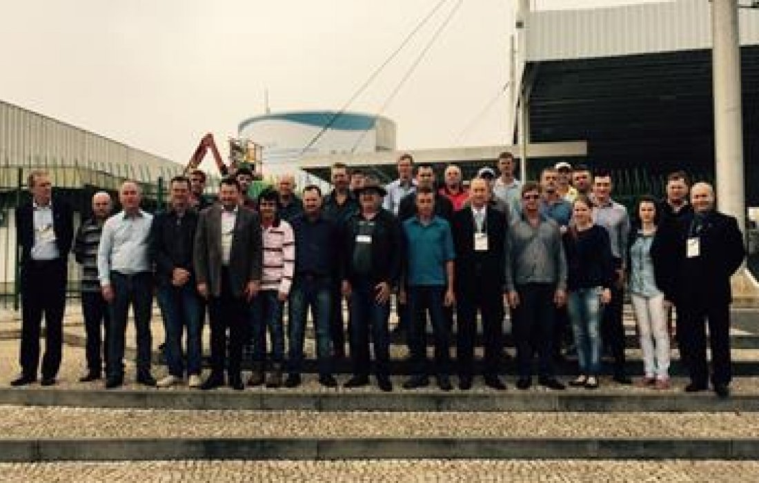 Diretores, conselheiros, associados e funcion&aacute;rios da Copagril participam do SIAVS