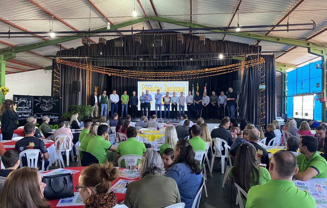 Pr&ecirc;mio Produtor Destaque homenageia os melhores do ano