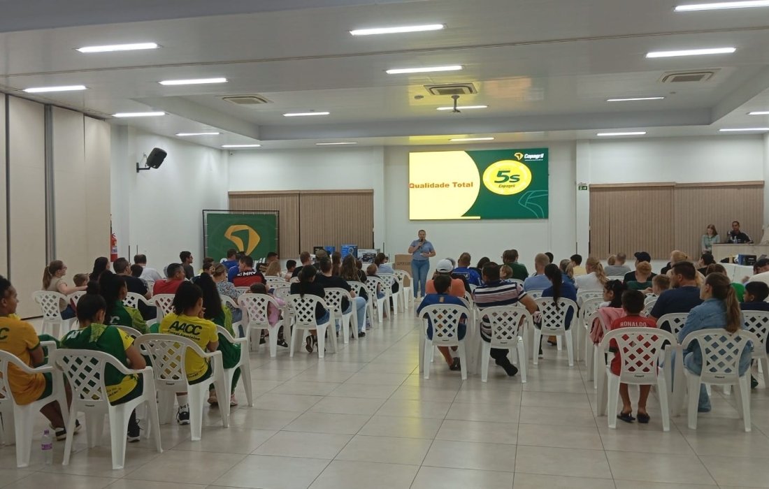 Palestra do Programa 5S inspira alunos da AACC a transformar rotina com disciplina e coopera&ccedil;&atilde;o