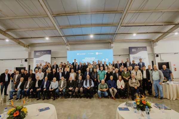 Diretor-presidente da Copagril participa do F&oacute;rum dos Presidentes das Cooperativas Paranaenses
