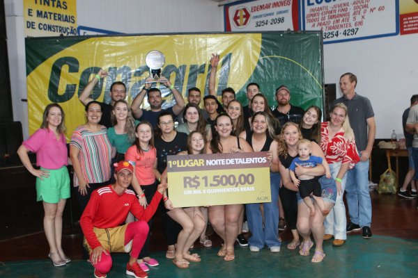 Comit&ecirc;s da ACJC brilharam em mais uma Noite de Talentos
