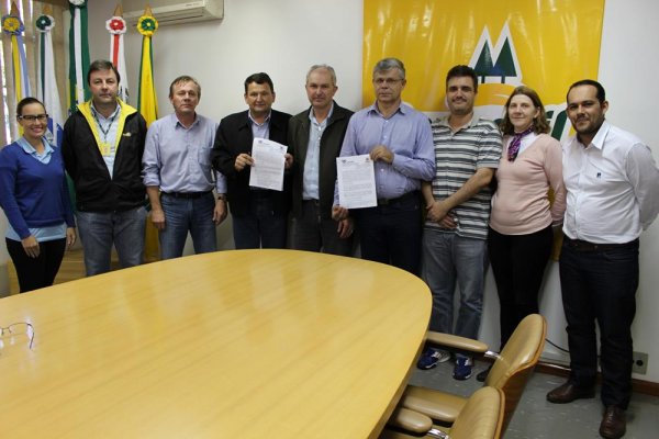 Copagril formaliza conv&ecirc;nio com a Unioeste