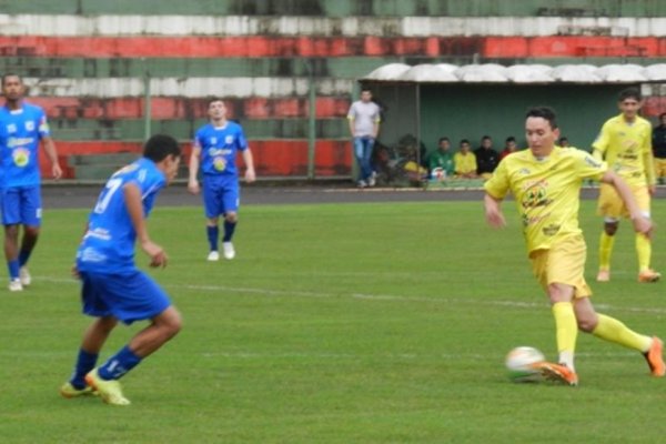 AACC vence Gr&ecirc;mio Aimor&eacute; e fica a um empate do t&iacute;tulo do Campeonato de Futebol Amador