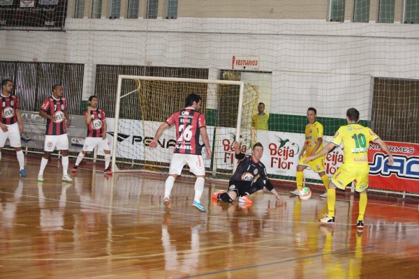 Copagril vence o Guarapuava e se iguala a Cascavel na lideran&ccedil;a da Chave Ouro