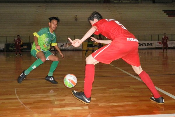 Copagril vence o Londrinense e divide a lideran&ccedil;a da Ta&ccedil;a Paran&aacute;