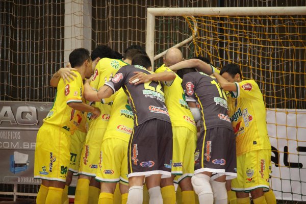 Copagril/Marechal enfrenta o Assa&iacute; hoje nos JAPs