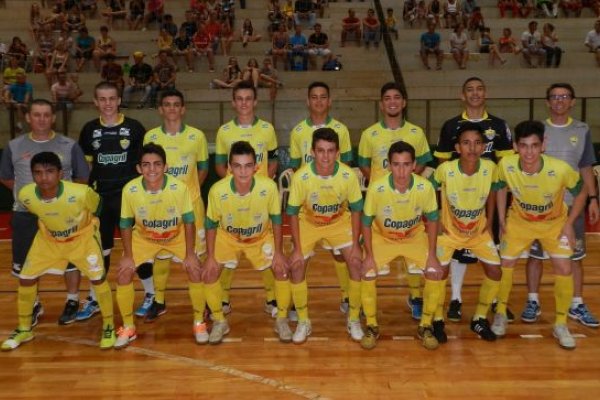 Sub-17 da Copagril vai a Campo Mour&atilde;o em busca do t&iacute;tulo da Ta&ccedil;a Paran&aacute;