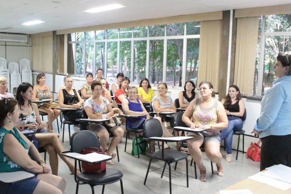 Comit&ecirc;s Femininos planejam atividades para 2016