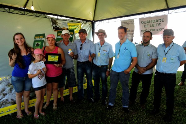 Premiados ganhadores do concurso de silagem de melhor qualidade