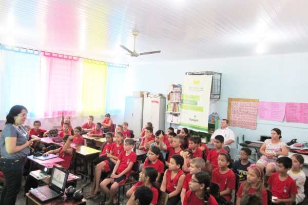 Copagril inicia rodada de palestras nas escolas parceiras do Cooperjovem