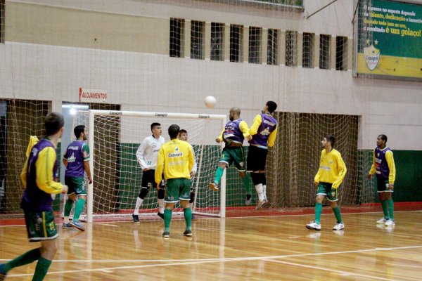 Invicta no Paranaense, equipe Copagril Futsal enfrenta Paranava&iacute; na casa do advers&aacute;rio hoje
