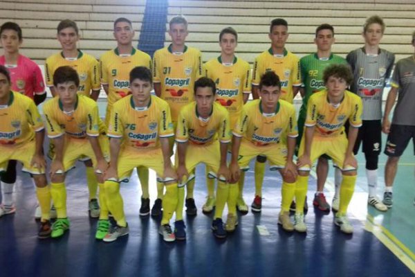 Equipe Copagril Sub-17 disputa semifinal da Ta&ccedil;a Paran&aacute;