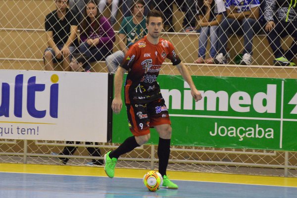 Copagril Futsal contrata novo piv&ocirc; como refor&ccedil;o