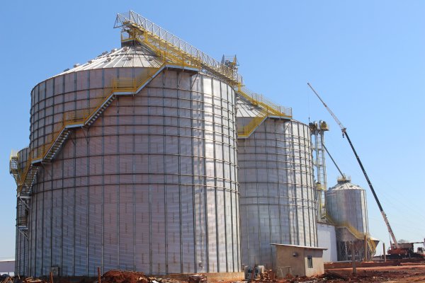 Obras da Unidade Copagril de Itaquira&iacute; entram na etapa final