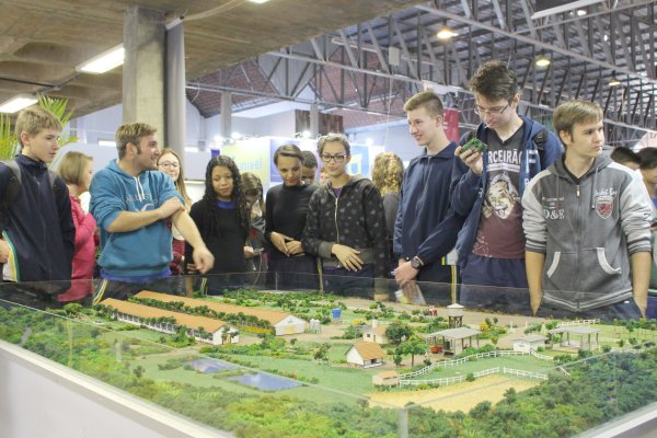 Copagril marca presen&ccedil;a na Feira das Profiss&otilde;es