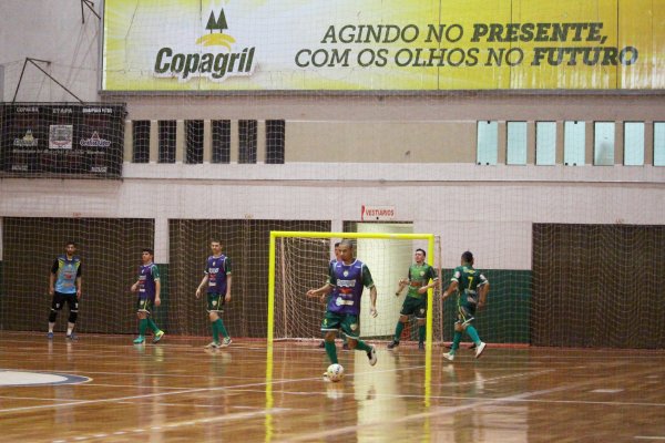Copagril Futsal treina forte para enfrentar o Floripa nas quartas de final da LNF 2016