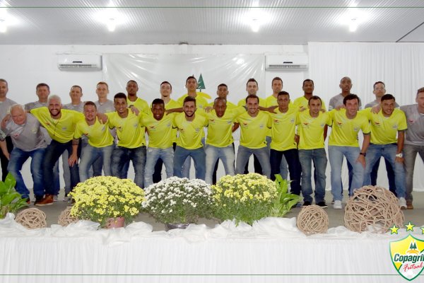 Novo elenco da equipe Copagril Futsal &eacute; apresentado aos patrocinadores