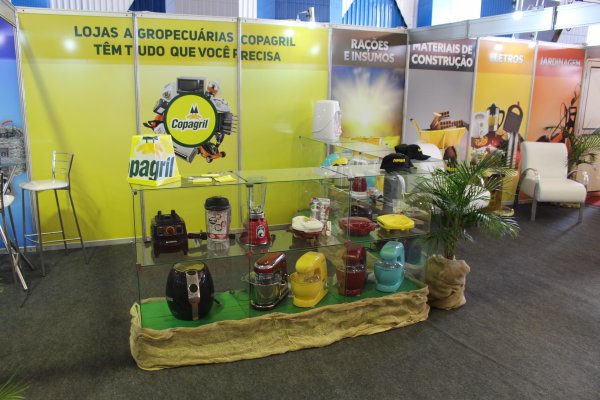 Copagril marca presen&ccedil;a na Festa do Munic&iacute;pio de Entre Rios do Oeste