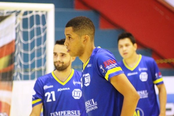Copagril Futsal contrata piv&ocirc; para refor&ccedil;ar equipe