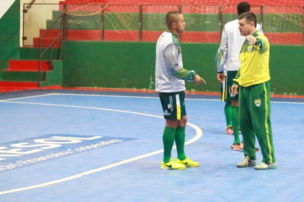 Copagril Futsal conta com novo refor&ccedil;o para enfrentar o Marreco nessa sexta-feira pela Liga Nacional