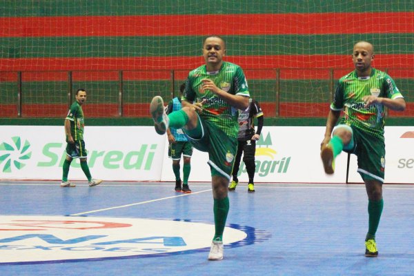 Copagril Futsal dar&aacute; continuidade nesse s&aacute;bado &agrave; maratona de 5 jogos seguidos em casa