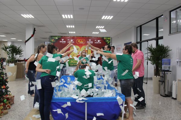 Copagril tem 7 clientes premiados no 1&ordm; sorteio da Campanha de Natal da Acimacar