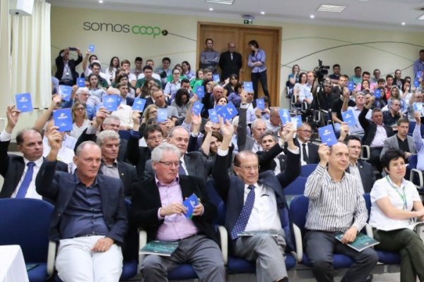 Cooperativas do PR aprovam presta&ccedil;&atilde;o de contas do Sistema Ocepar