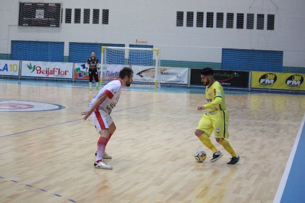 Copagril Futsal sofre gol nos &uacute;ltimos segundos e empata em casa diante do Campo Mour&atilde;o