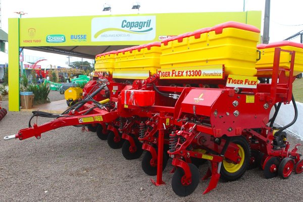 Copagril traz novidades e oportunidades de bons neg&oacute;cios para agricultores na Expo Rondon 