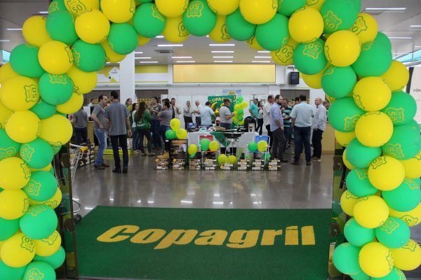 Sorteio especial de anivers&aacute;rio contempla cinco clientes das Lojas Agropecu&aacute;rias Copagril