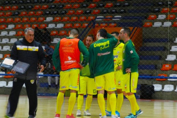 Copagril Futsal enfrenta o Carlos Barbosa nesta quinta-feira pela Liga Nacional