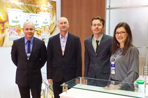 Copagril participa da maior feira de avicultura e suinocultura do Brasil