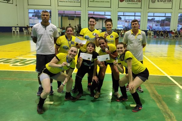  Uni&atilde;o Futsal e Expedi&ccedil;&atilde;o UIA s&atilde;o os vencedores do Campeonato Interno de Futsal da AACC