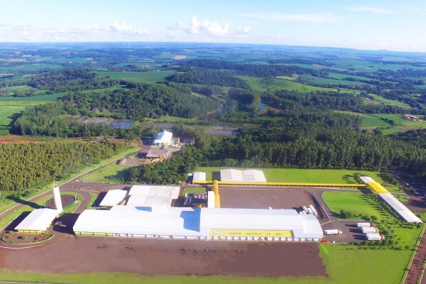 Unidade Industrial de Aves completa 15 anos